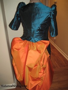 Bodice & overskirt back Bodice & overskirt back