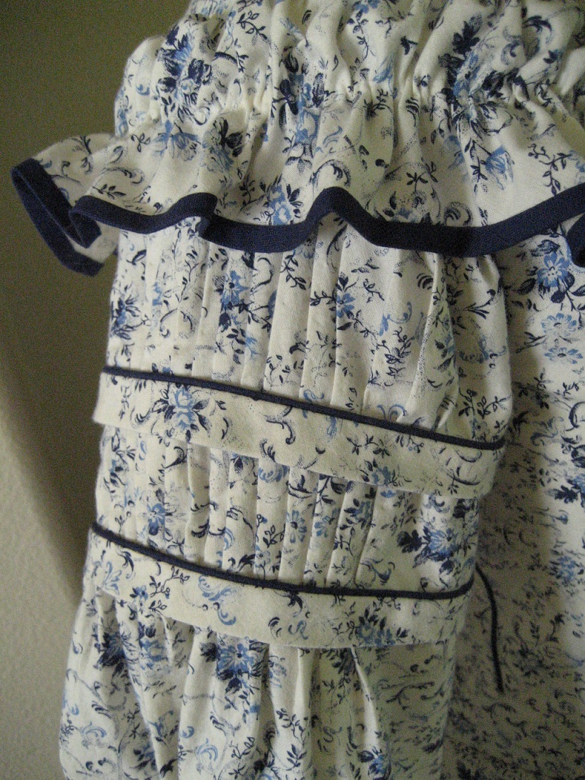 Reproducing a Late 1830s Pleated Sleeve – Historical Sewing