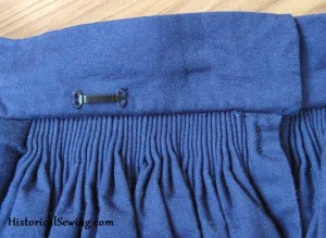 5 Tips to Keep Your Cartridge Pleats Looking Like Gathers | HistoricalSewing.com