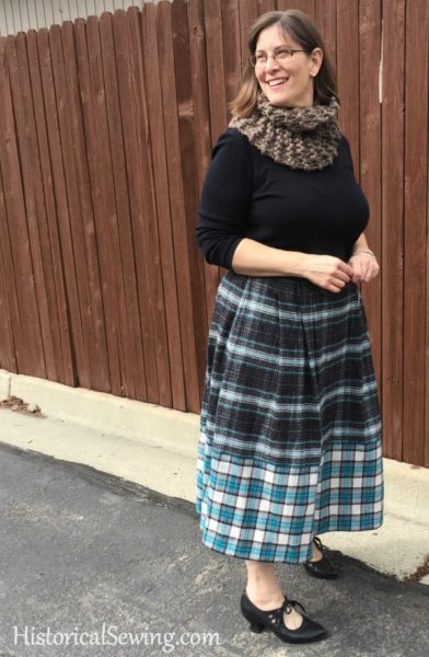 A Plaid Chore Skirt – Historical Sewing