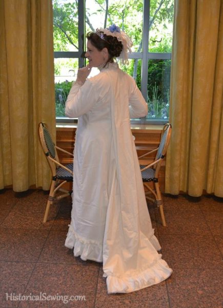 1880 Vanilla Dressing Gown | Gown back