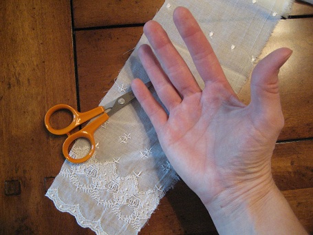How to Avoid Sweaty Palm Syndrome So Your Sewing Stays Clean