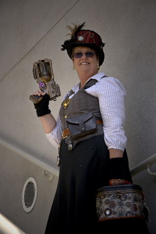 Steampunk early costume idea 02 04, IF MY THINKERING TALENT…